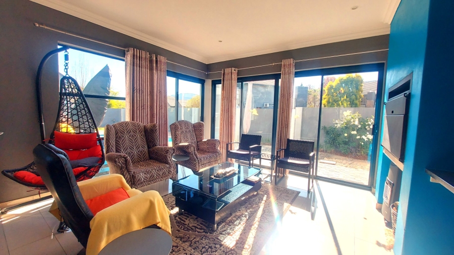 4 Bedroom Property for Sale in Melodie North West